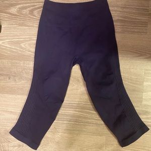 Lululemon Navy Blue Crops
